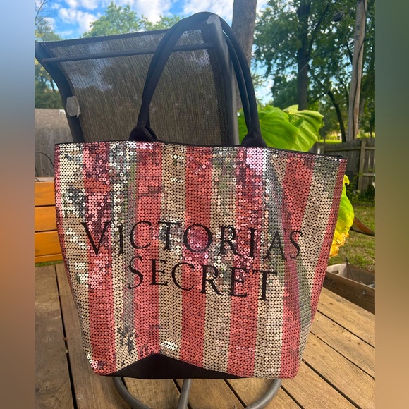 Victoria’s Secret Sequin Classic Pink & White Stripe Sparkle Weekend Tote Bag - Picture 1 of 8